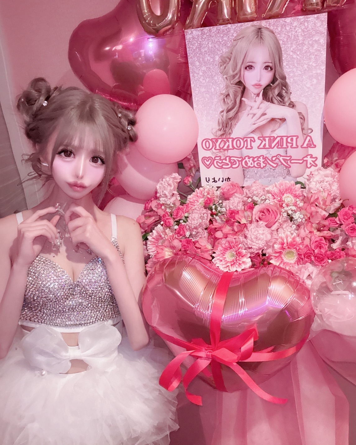 A PINK TOKYO キャスト